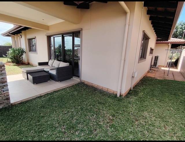 3 BEDROOM TOWNHOUSE FOR SALE IN IZINGA